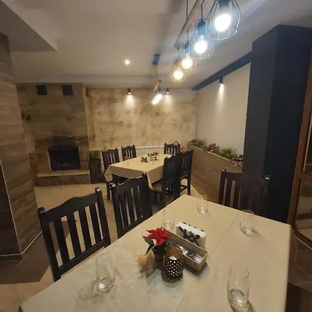 Aparthotel Pine Hills Pamporovo