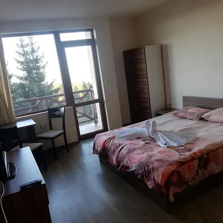 Pine Hills Aparthotel Pamporowo