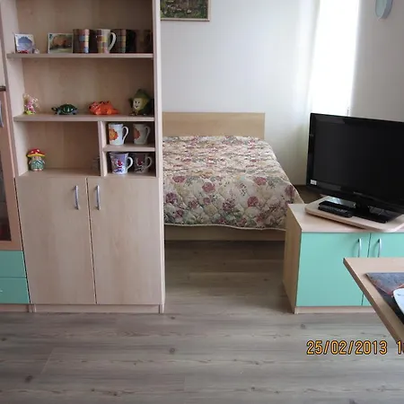 Pine Hills Aparthotel 3*