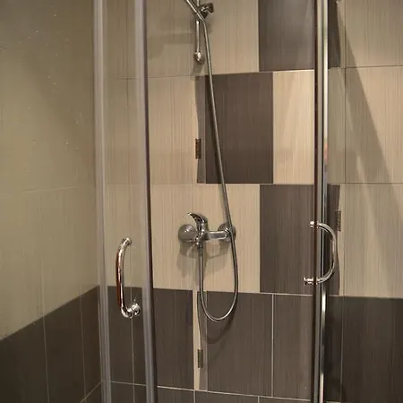 Hotel de apartamente Pine Hills 3*