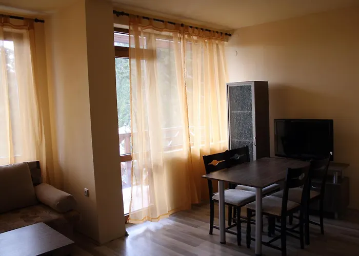 Aparthotel Pine Hills